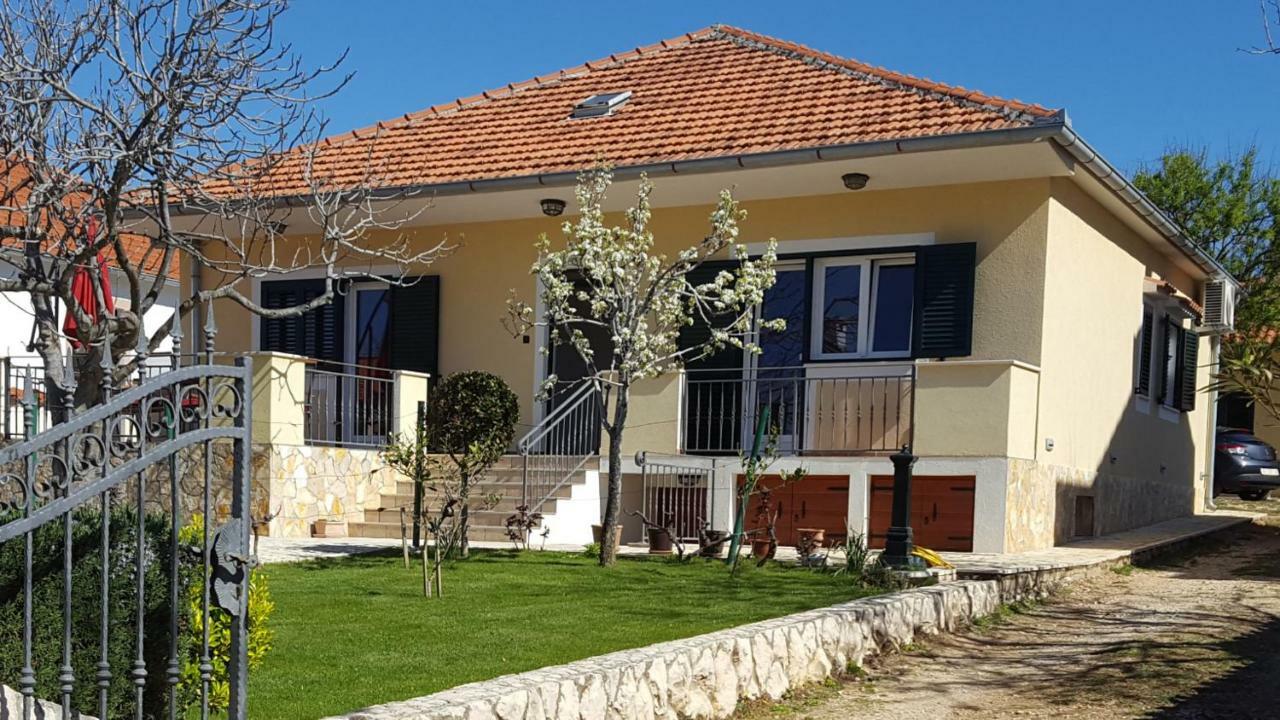 Holiday House Lavanda Vrsi Buitenkant foto