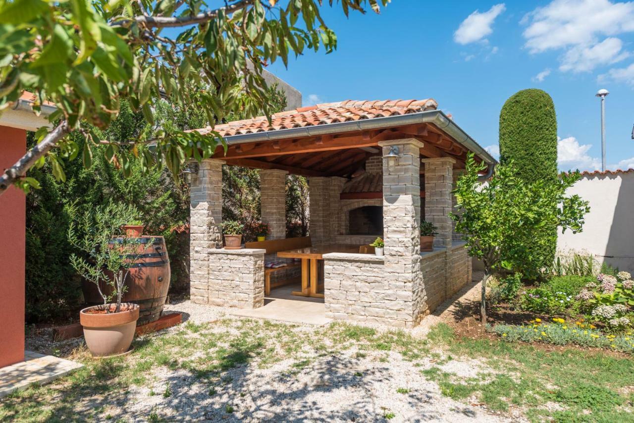 Holiday House Lavanda Vrsi Buitenkant foto